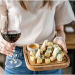 7 Tips on Making a Wine and Cheese Board